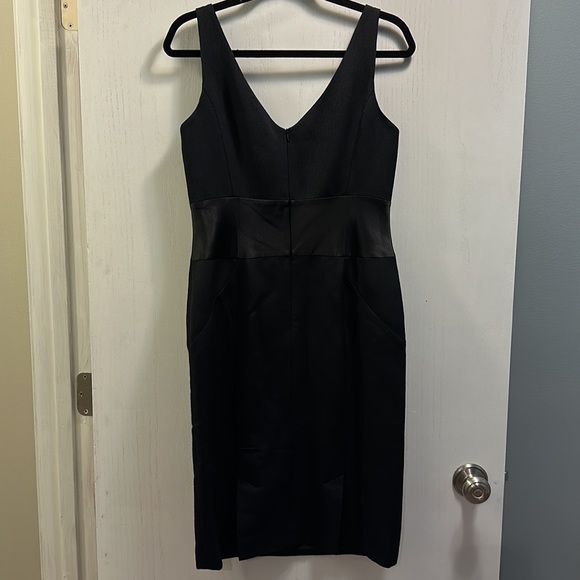 ESCADA Textured Wool Silk Midi Sheath Dress. Size 38. Approx 8-10 US. - Picture 4 of 6